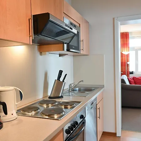 Ferienwohnung-10-in-sellin-auf-ruegen-villa-celia-6-pers-wlan-und-sauna-200-m-vom-strand-entfernt Lejlighed