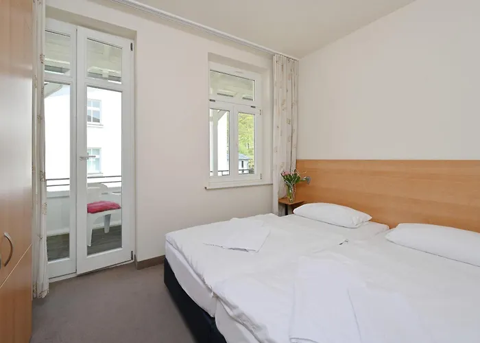 Appartement Ferienwohnung-10-in-sellin-auf-ruegen-villa-celia-6-pers-wlan-und-sauna-200-m-vom-strand-entfernt